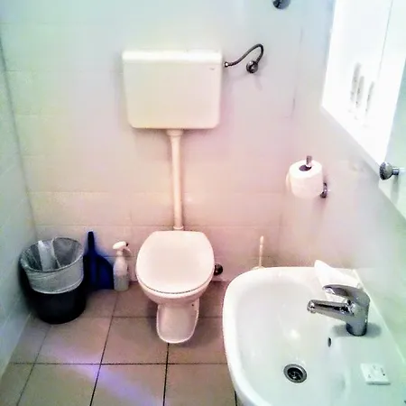 Maja Guest house 3*
